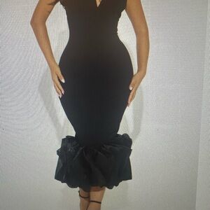 Fashion Nova Black Maxi Skirt